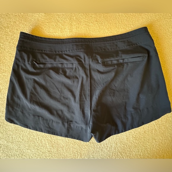Athleta Women's Black Athletic Shorts - Picture 5 of 5